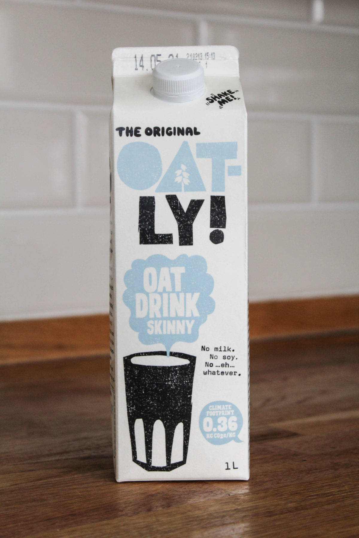 Oatly Oat Milks - Full Alternative Milk Range Reviewed | Plant Milc